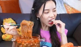 吃瓜网红文轩,吃瓜网红的瓜田奇遇记
