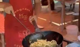 娱乐吃瓜酱摆摊视频大全,揭秘幕后故事，带你领略网红经济魅力