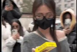 娱乐吃瓜爆料扒一扒,吃瓜爆料，明星幕后故事大起底